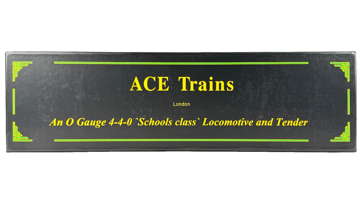 ACE TRAINS O GAUGE SOUTHERN GREEN 4-4-0 SCHOOLS CLASS REPTON 926 BOXED