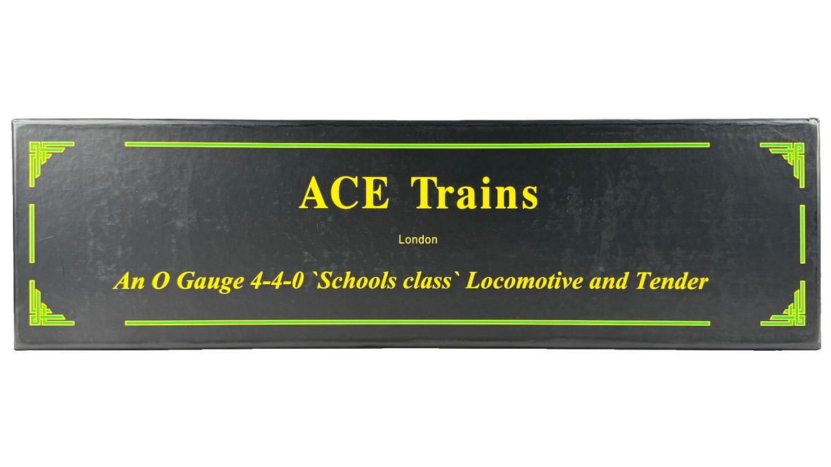 ACE TRAINS O GAUGE SOUTHERN GREEN 4-4-0 SCHOOLS CLASS REPTON 926 BOXED