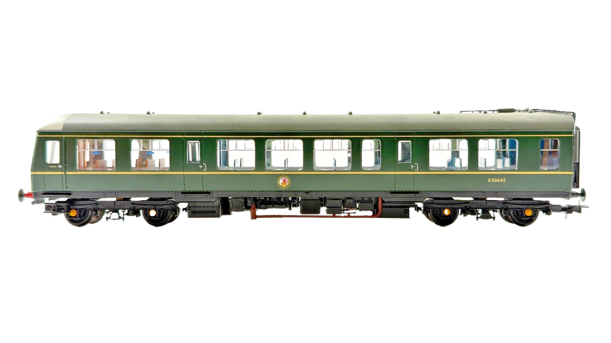 BACHMANN OO GAUGE - 32-911 - CLASS 158 DMU 3 CAR BR GREEN YELLOW WARNING PANELS