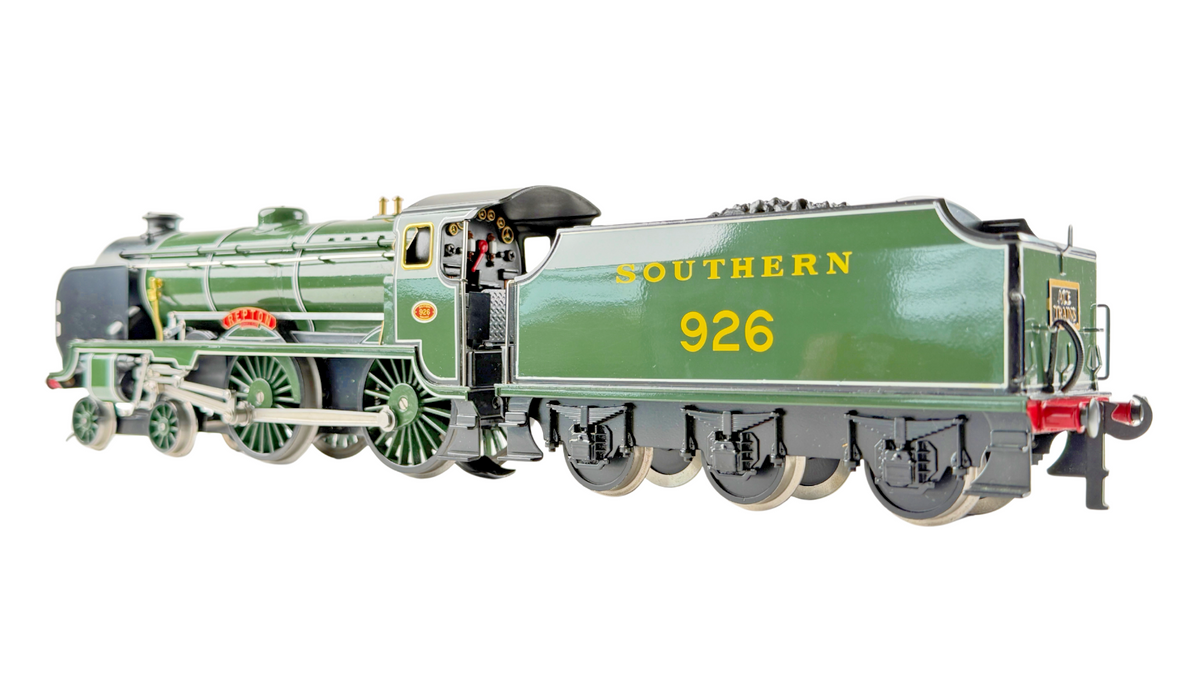 ACE TRAINS O GAUGE SOUTHERN GREEN 4-4-0 SCHOOLS CLASS REPTON 926 BOXED