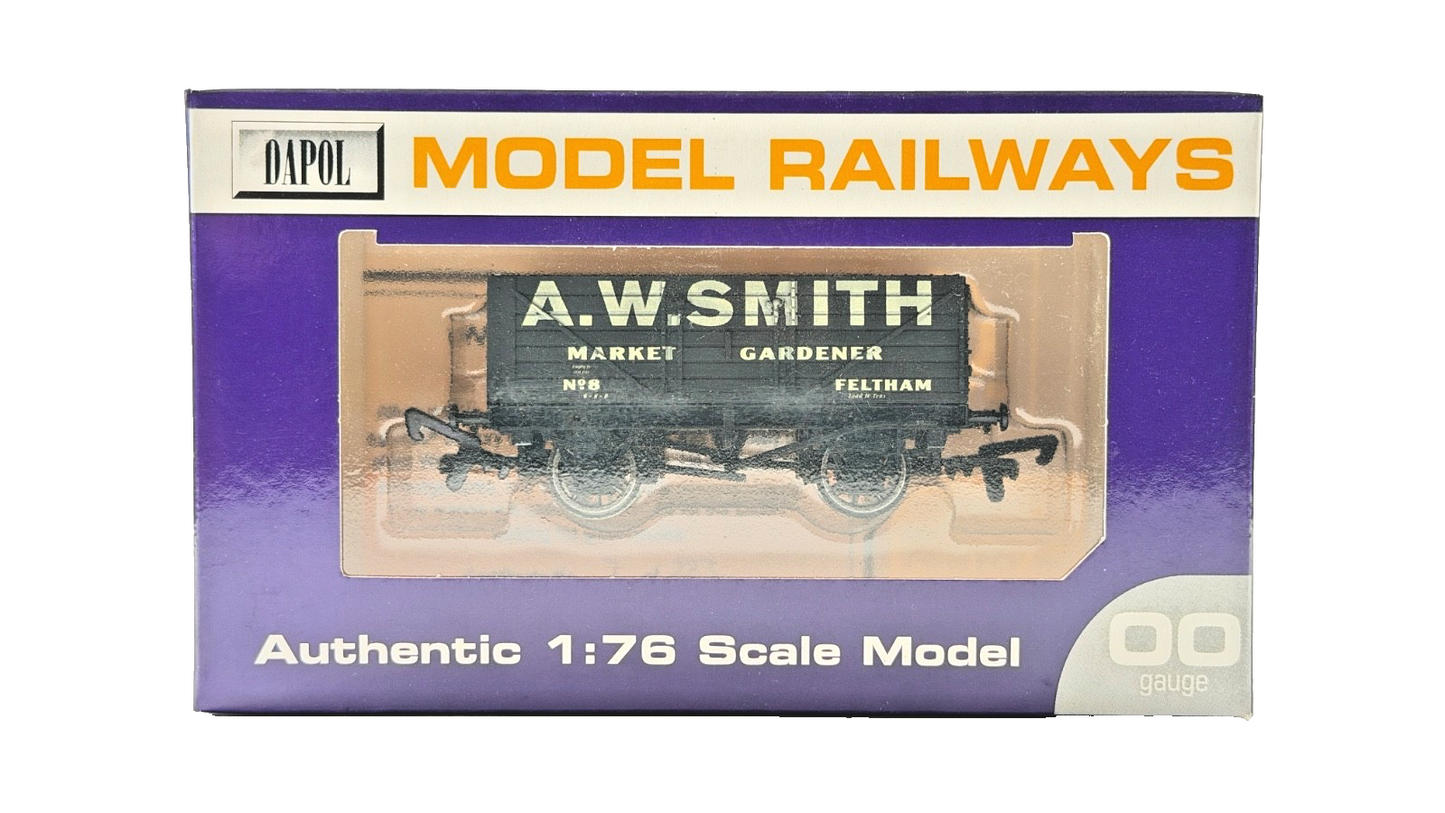 DAPOL 00 GAUGE - A W SMITH MARKET GARDENER FELTHAM WAGON NO.8 (LIMITED EDITION)