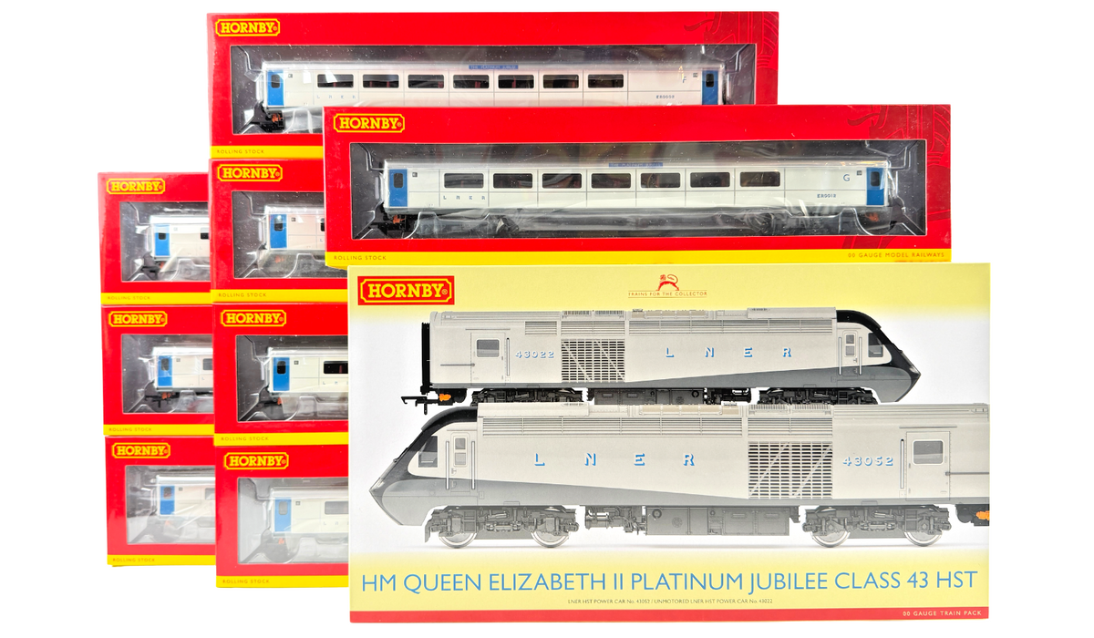 HORNBY OO GAUGE - R30215 - PLATINUM JUBILEE SILVER CLASS 43 HST PACK & 8 COACHES