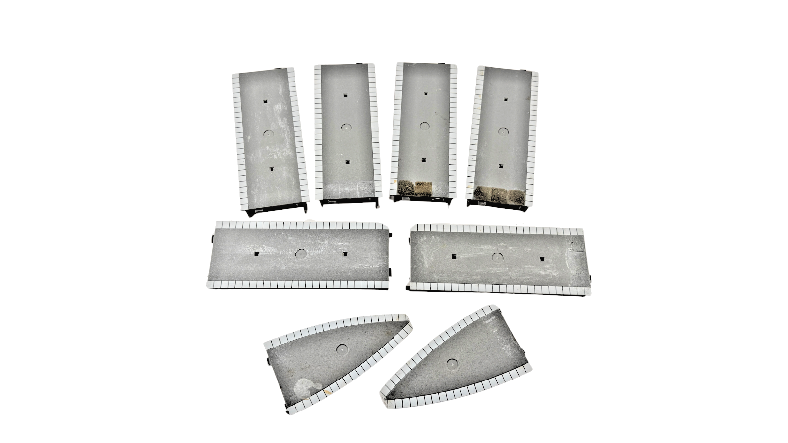HORNBY OO GAUGE - SELECTION OF 8 PLASTIC PLATFORM PIECES STRAIGHTS & RAMPS