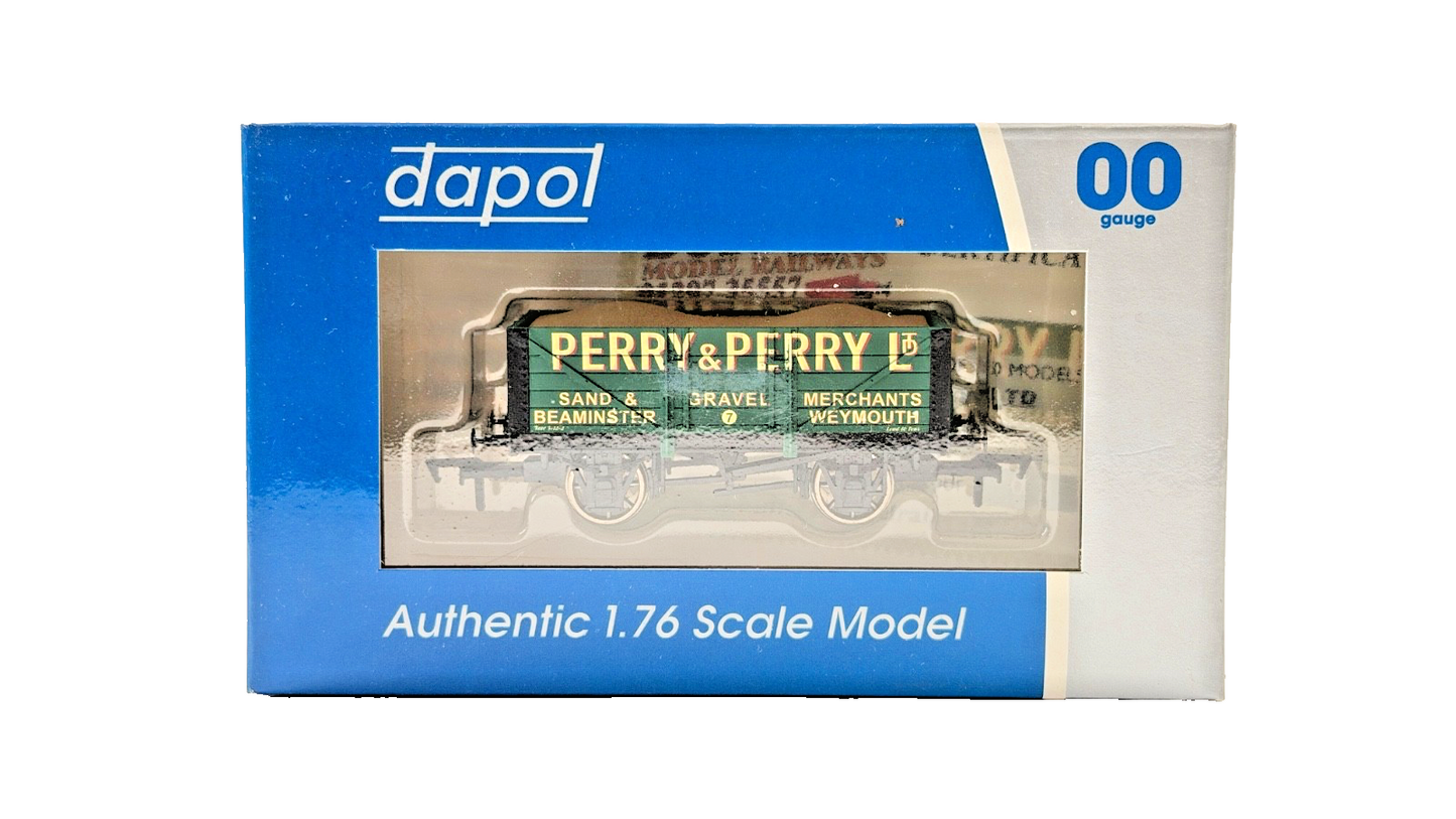 DAPOL 00 GAUGE - PERRY & PERRY SAND GRAVEL BEAMINSTER WEYMOUTH (LIMITED EDITION)
