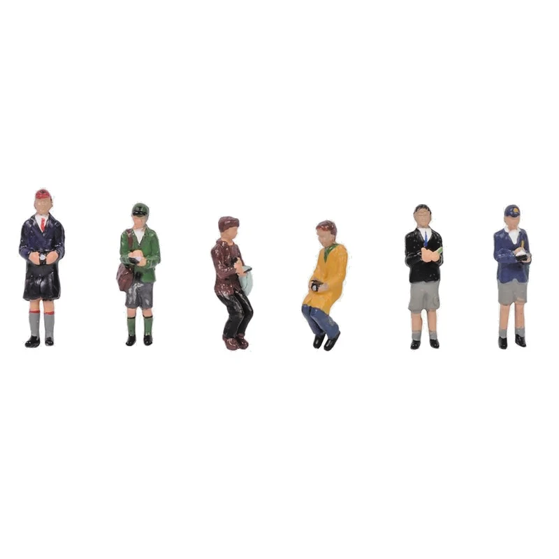 BACHMANN 00 GAUGE SCENECRAFT - 36-401 - TRAINSPOTTERS FIGURES PACK - NEW