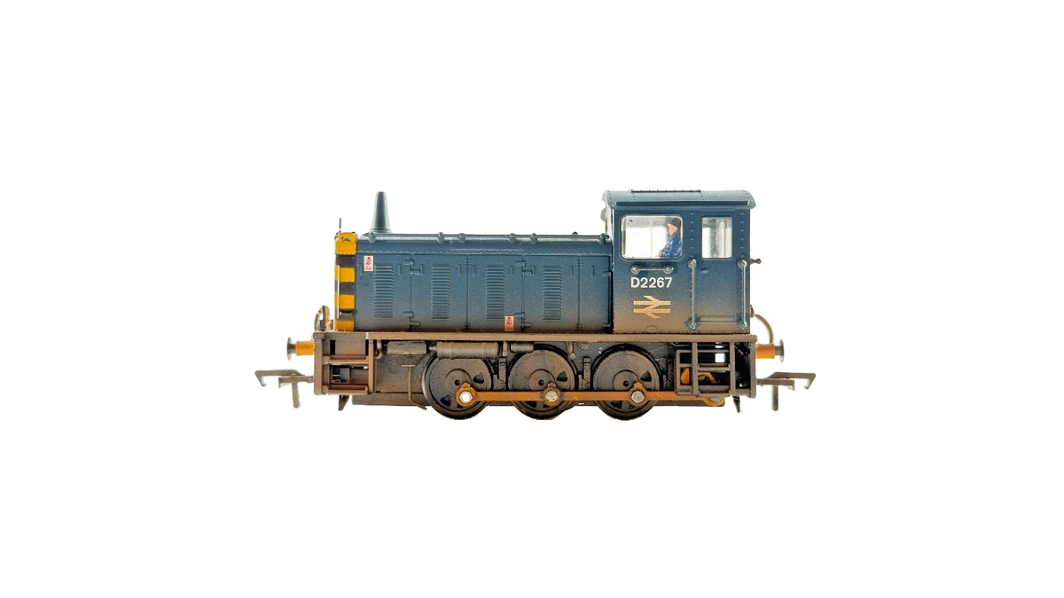 BACHMANN OO GAUGE - 31-340 - CLASS 04 DIESEL SHUNTER D2267 BR BLUE WEATHERED