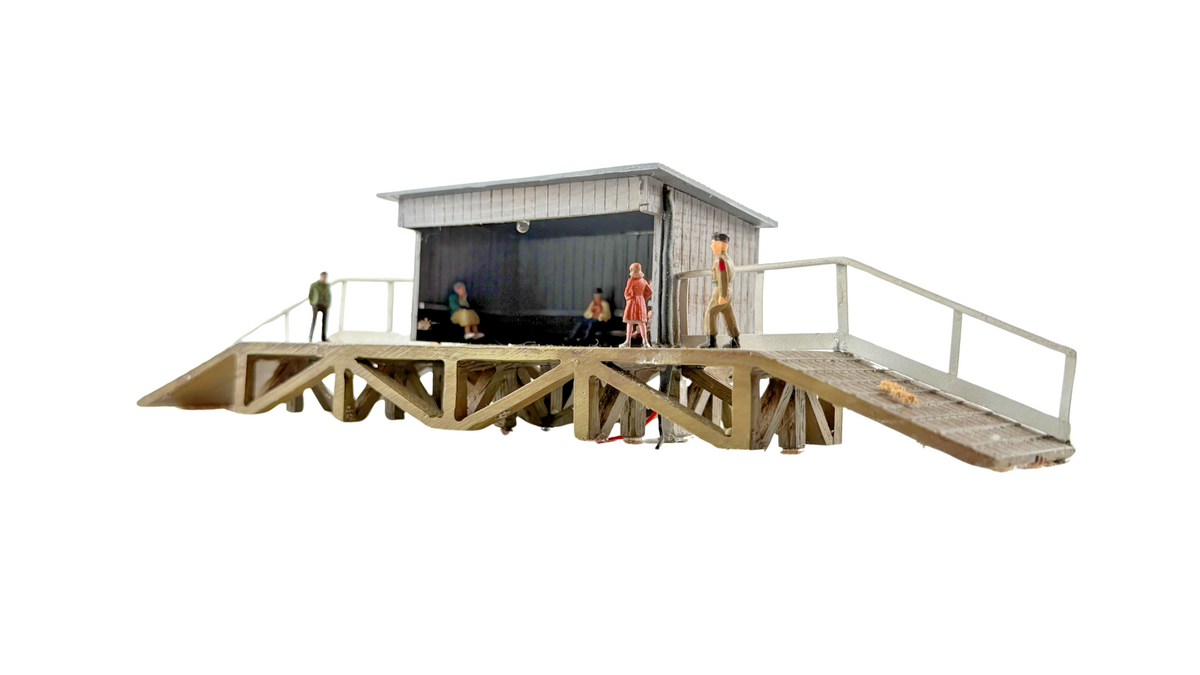 BACHMANN OO GAUGE SCENECRAFT - 44-005 - MARKET HAMPTON HALT - UNBOXED