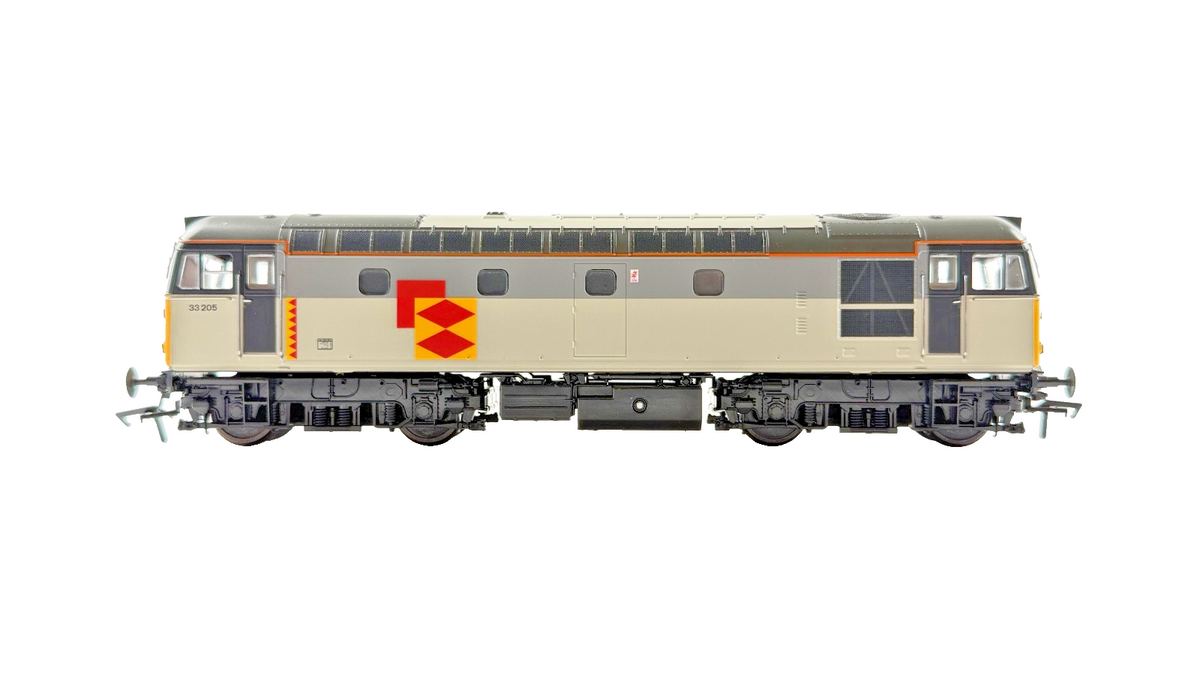 HELJAN OO GAUGE - 3321 - CLASS 33 DIESEL 33205 RAILFREIGHT DISTRIBUTION RFD GREY