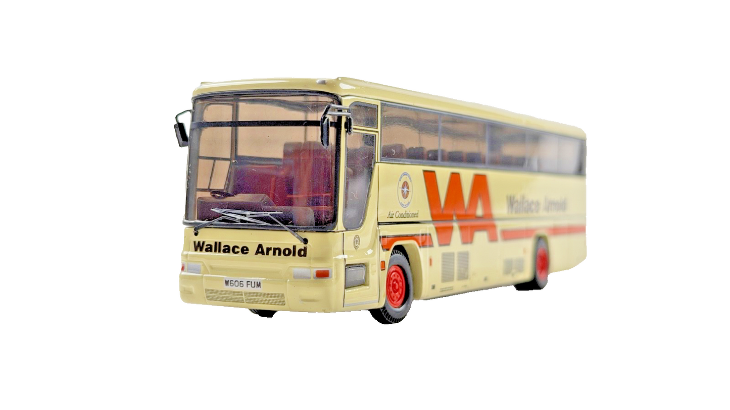 CORGI 1/76 SCALE - PLAXTON PREMIERE WALLACE ARNOLD COACH UNBOXED #4