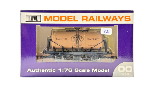 DAPOL 00 GAUGE - SHEPPY'S CIDER TAUNTON SOMERSET TANKER NO.7 (LIMITED EDITION)