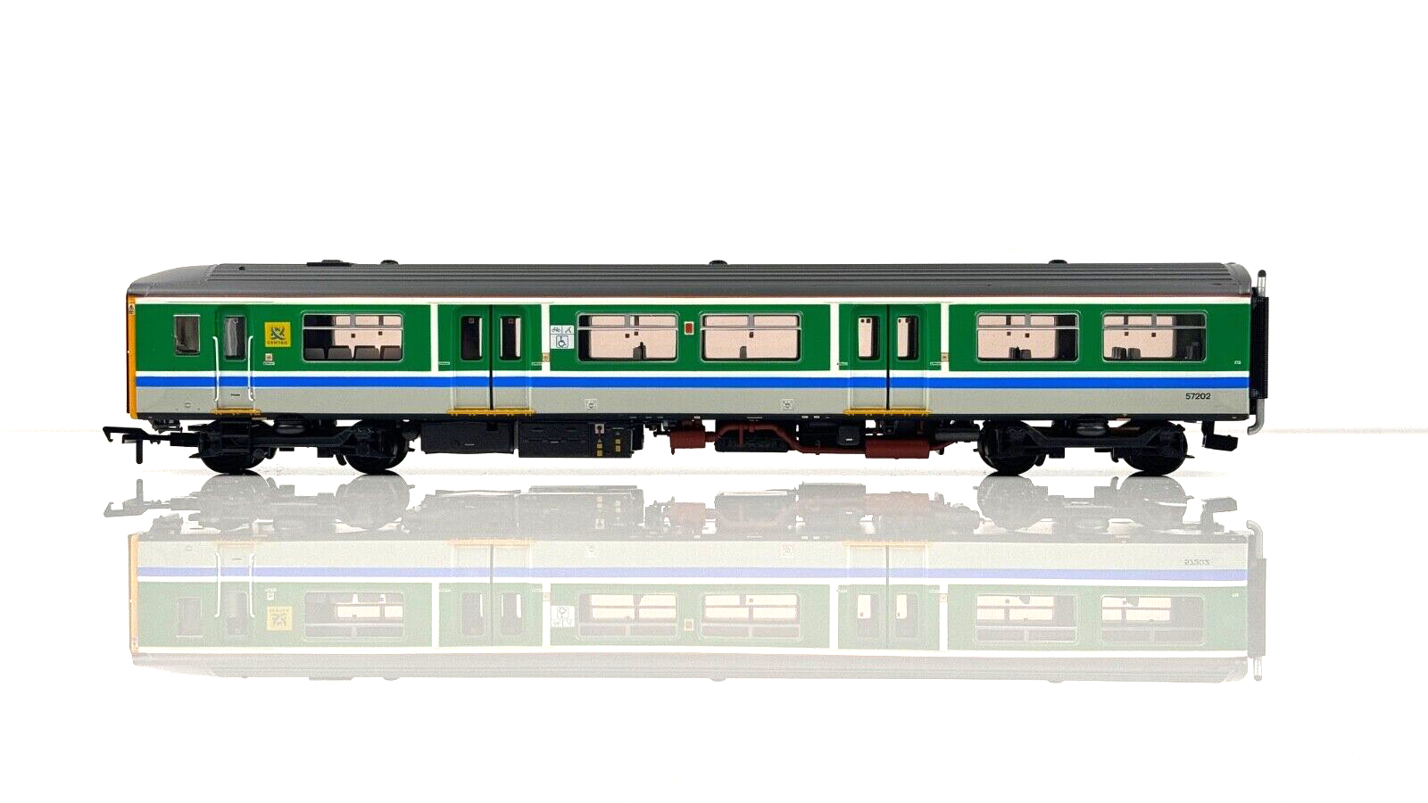 BACHMANN 00 GAUGE - 32-937 - CLASS 150/2 DMU 150202 CENTRO LIVERY - BOXED