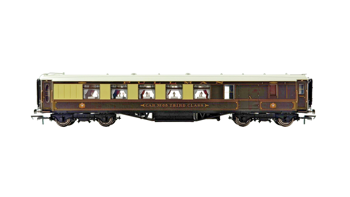 HORNBY OO GAUGE - RAKE OF 3 PULLMAN PASSENGER COACHES UNBOXED (WITH LIGHTS)