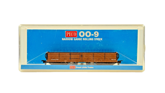 PECO OO9 SCALE - GR-231U - L&B LYNTON & BARNSTAPLE 8 TON BOGIE OPEN WAGON BROWN