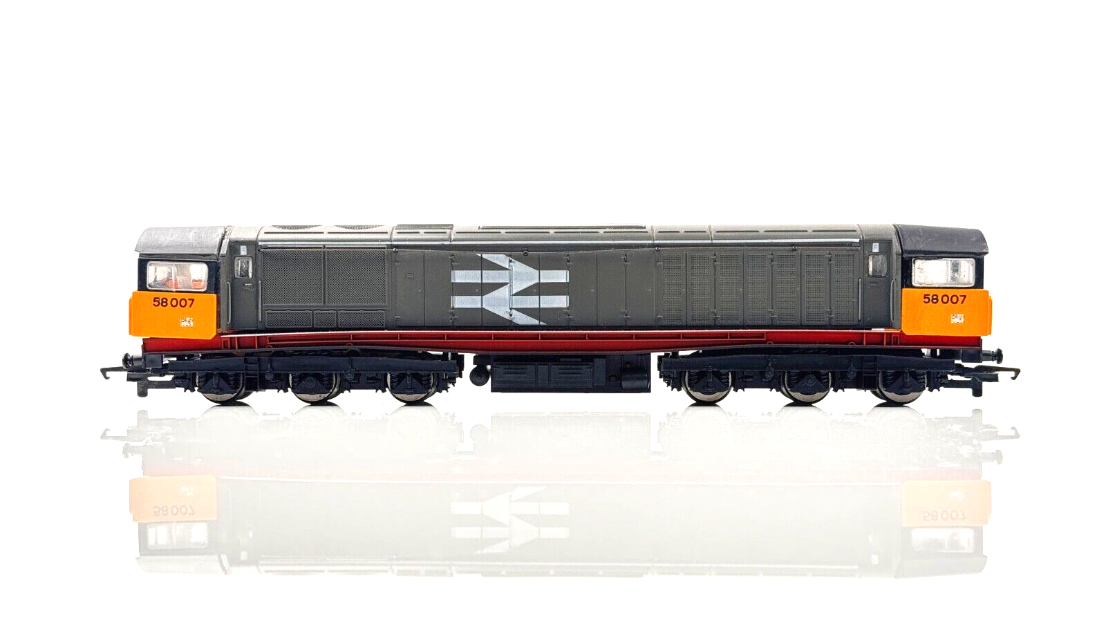 HORNBY 00 GAUGE - CLASS 58 DIESEL 58007 RAILFREIGHT - UNBOXED NOT PERFECT