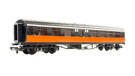 SILVER FOX MODELS OO GAUGE - CIE IRISH RAIL BLACK OVER ORANGE CORRIDOR 3RD 1354