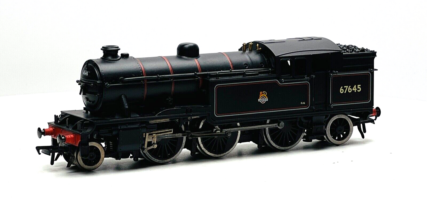 BACHMANN 00 GAUGE - 31-610 - V1 TANK 67645 BR LINED BLACK E/EMBLEM ST/S BUNKER