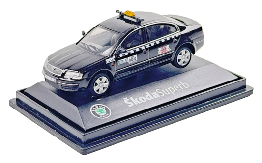 ABREX 1/72 SCALE - SKODA SUPERB BLACK SALOON TAXI - BOXED
