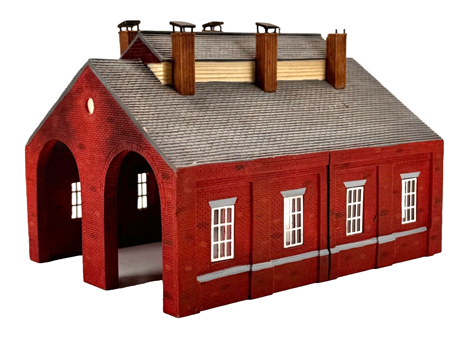 HORNBY 00 GAUGE SKALEDALE - R8581 - RED BRICK DOUBLE ROAD ENGINE SHED - UNBOXED