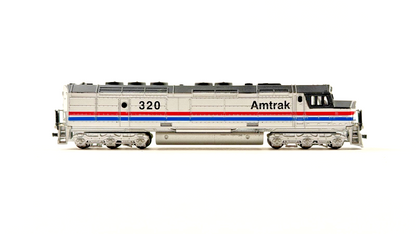 AMERICAN N GAUGE - AMTRAK *NON MOTORISED DUMMY* DIESEL LOCOMOTIVE 320 UNBOXED