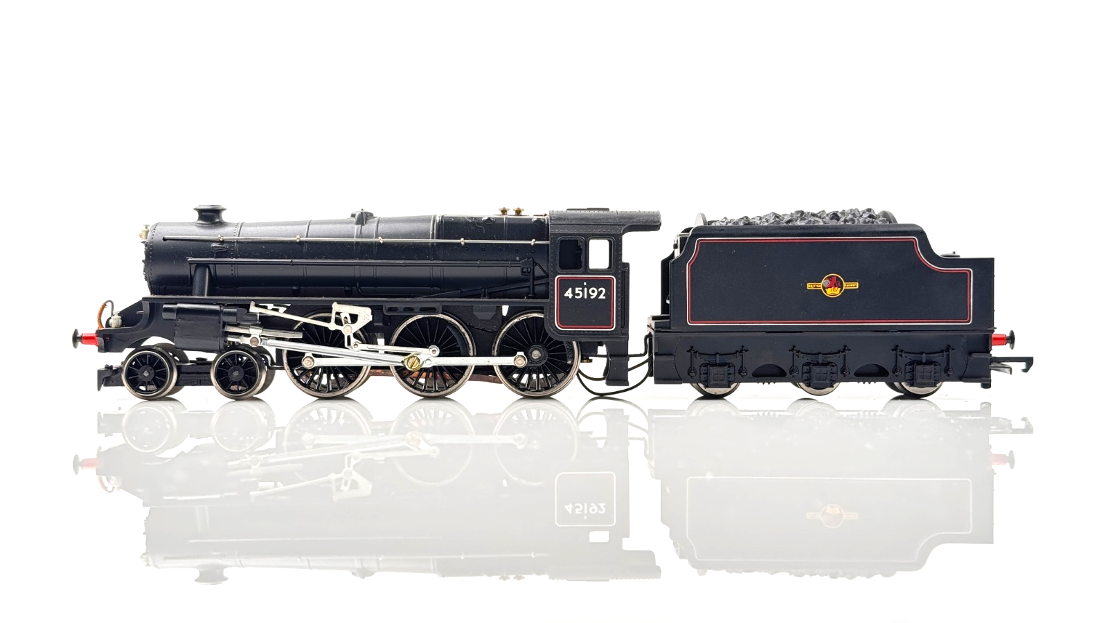 HORNBY 00 GAUGE - R859 - BR BLACK 4-6-0 BLACK FIVE LOCOMOTIVE 45192 - BOXED #3