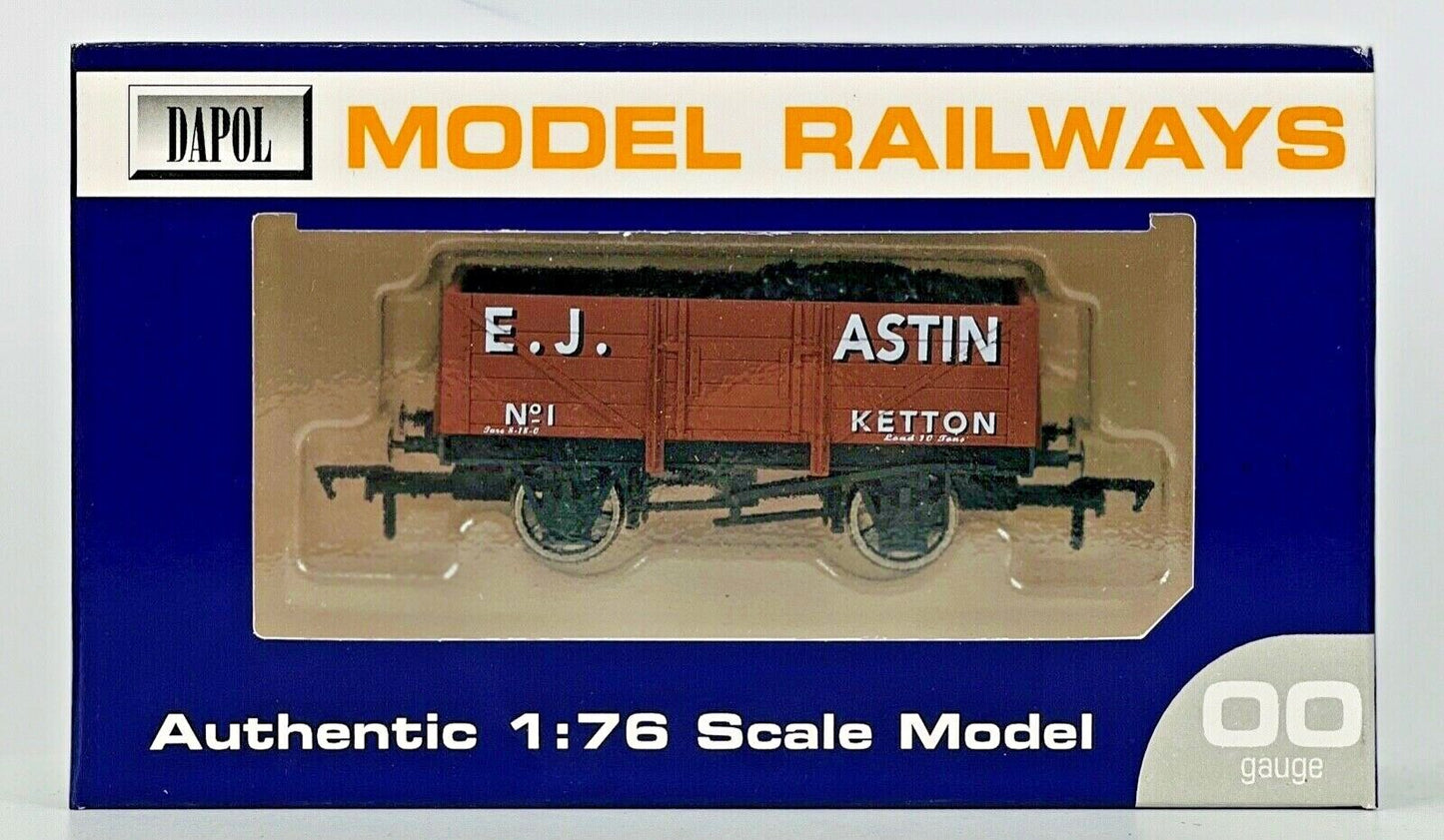 DAPOL 00 GAUGE - 'E.J.ASTIN' OF KETTON PLANK WAGON BROWN NO.1 (LIMITED EDITION)