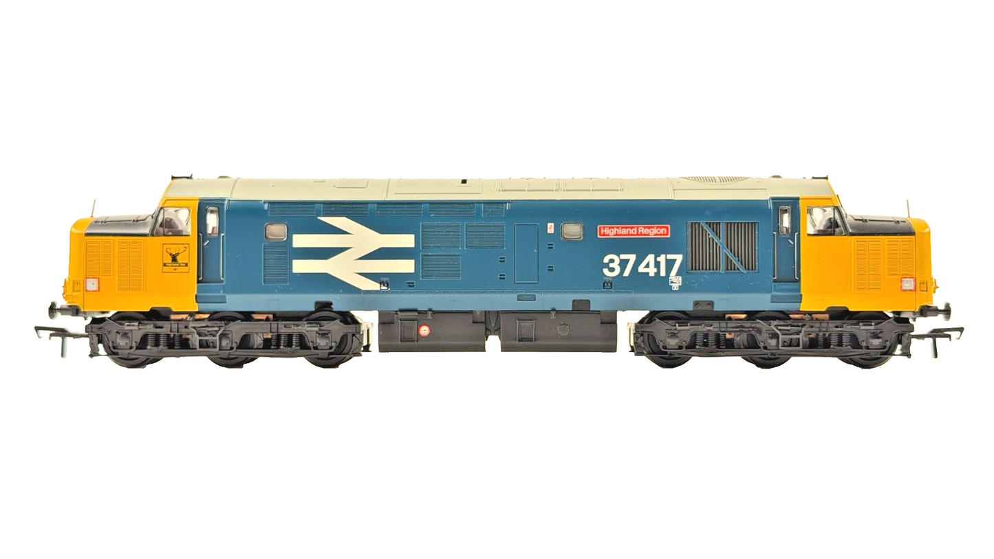 BACHMANN OO GAUGE - 32-377DS - CLASS 37 37417 LARGE LOGO HIGHLAND REGION W/SOUND
