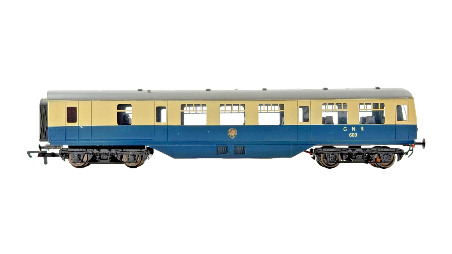 SILVER FOX MODELS OO GAUGE - GNR NORTHERN IRISH AEC CLASS 600 RAILCAR 3 CAR SET