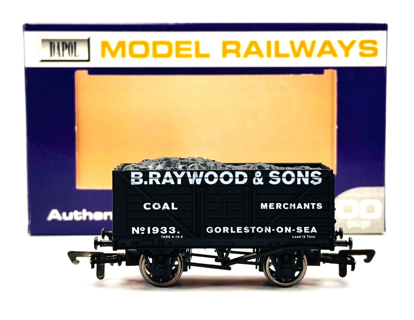 DAPOL 00 GAUGE - B RAYWOOD & SONS COAL MERCHANTS GORLESTON (LIMITED EDITION)