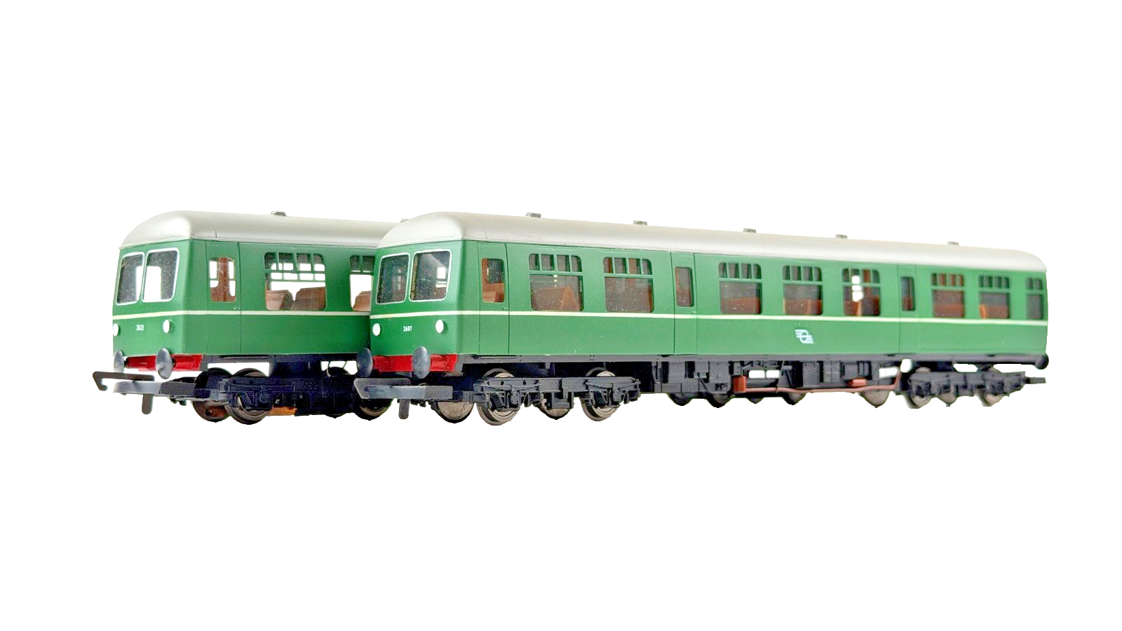 SILVER FOX MODELS OO GAUGE - CIE GREEN 2600 CLASS RAILCAR 2 CAR DMU 2607/2627