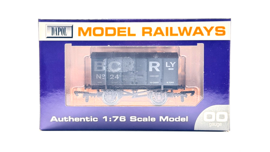 DAPOL 00 GAUGE - 'BC RLY' BISHOPS CASTLE RAILWAY GUNPOWDER VAN NO.24 (LTD ED)