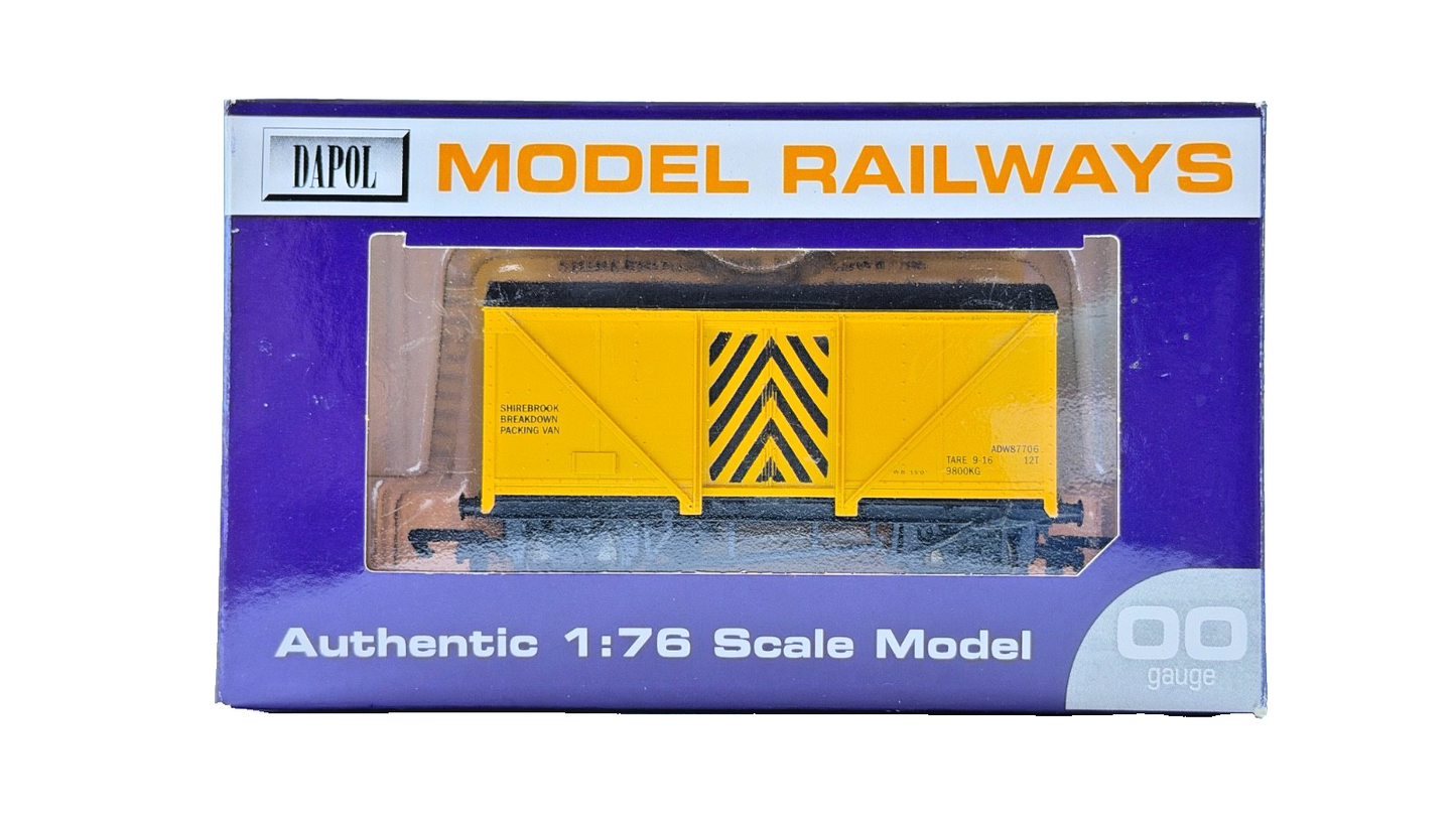 DAPOL 00 GAUGE - SHIREBROOK BREAKDOWN PACKING VAN ENG YELLOW (LIMITED EDITION)