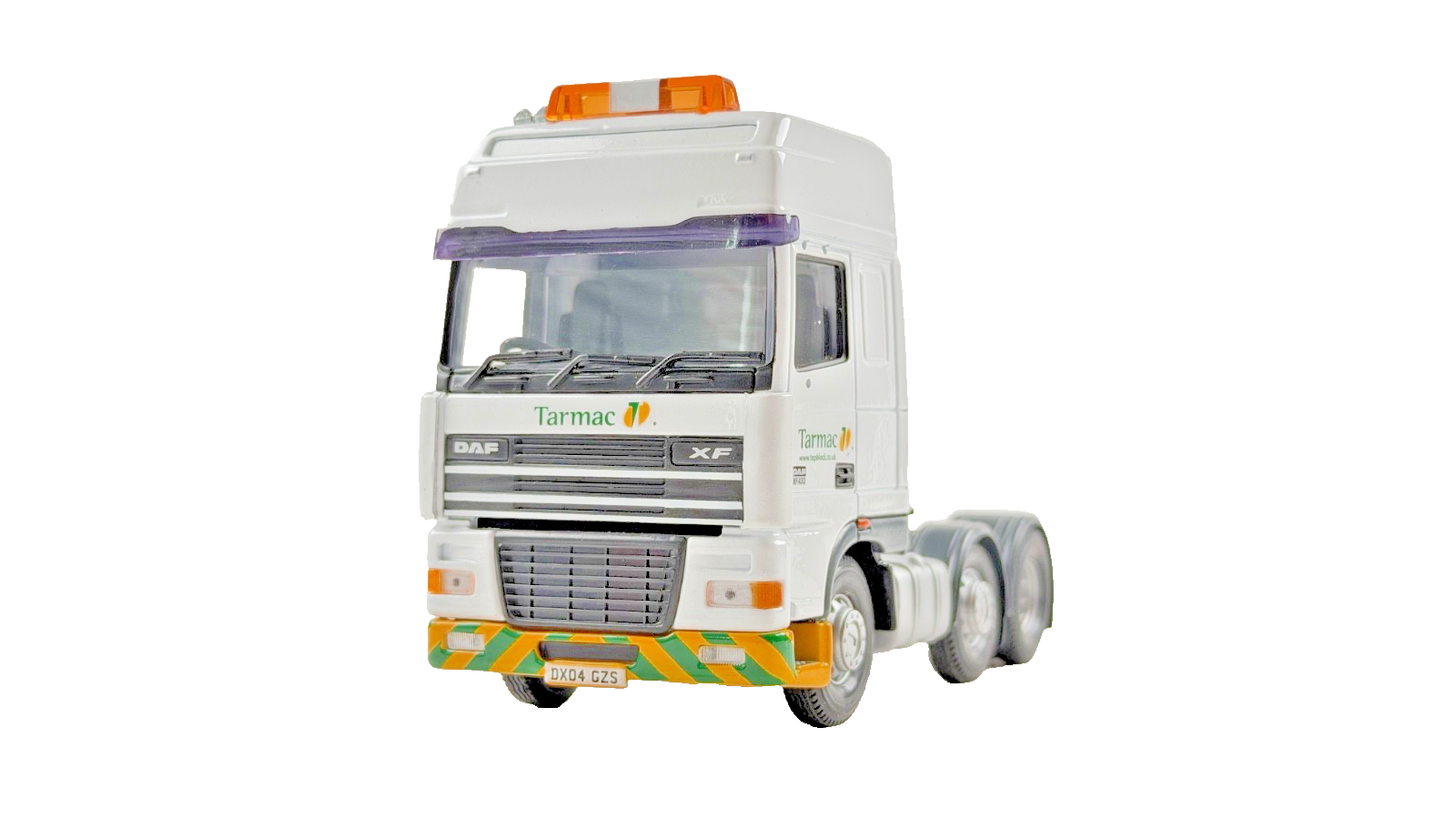 CORGI 1/50 SCALE DIECAST DAF XF TARMAC 6X2 TRACTOR UNIT UNBOXED