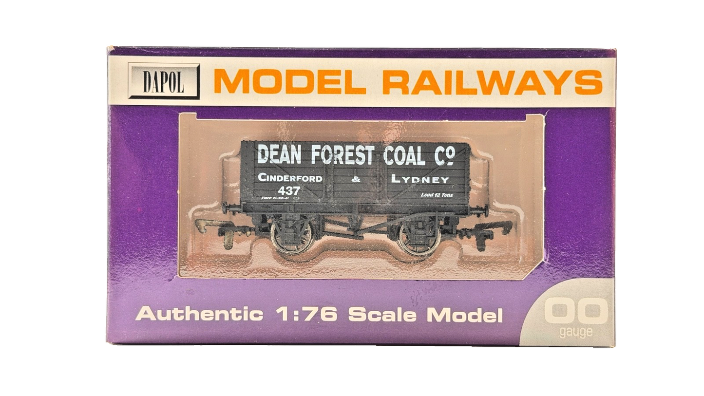 DAPOL 00 GAUGE - DEAN FOREST COAL CO CINDERFORD LYDNEY 437 (LIMITED EDITION)