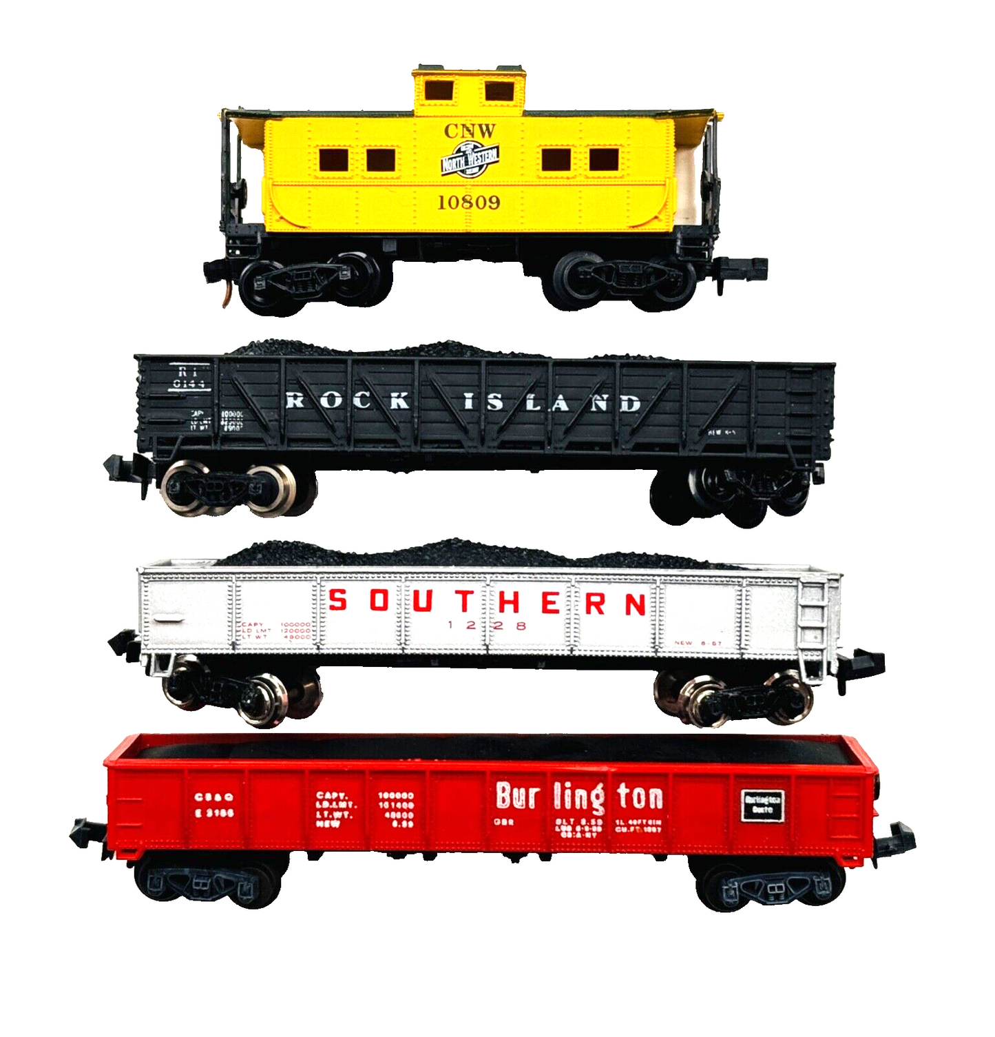 AMERICAN N GAUGE - 4 X MIXED WAGONS NORTH WESTERN ROCK ISLAND BURLINGTON UNBOXED