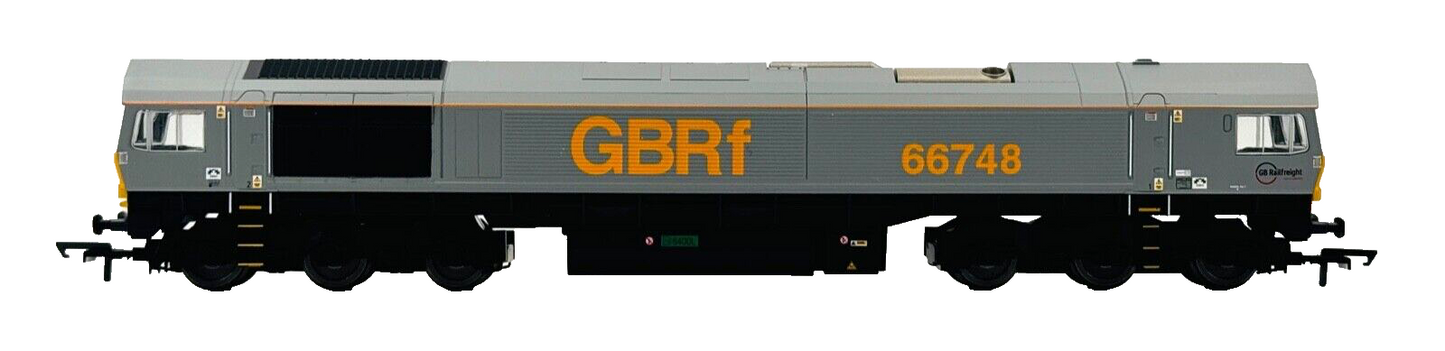 HORNBY 00 GAUGE - R30150 - CLASS 66 DIESEL 66748 GBRF GREY - BOXED