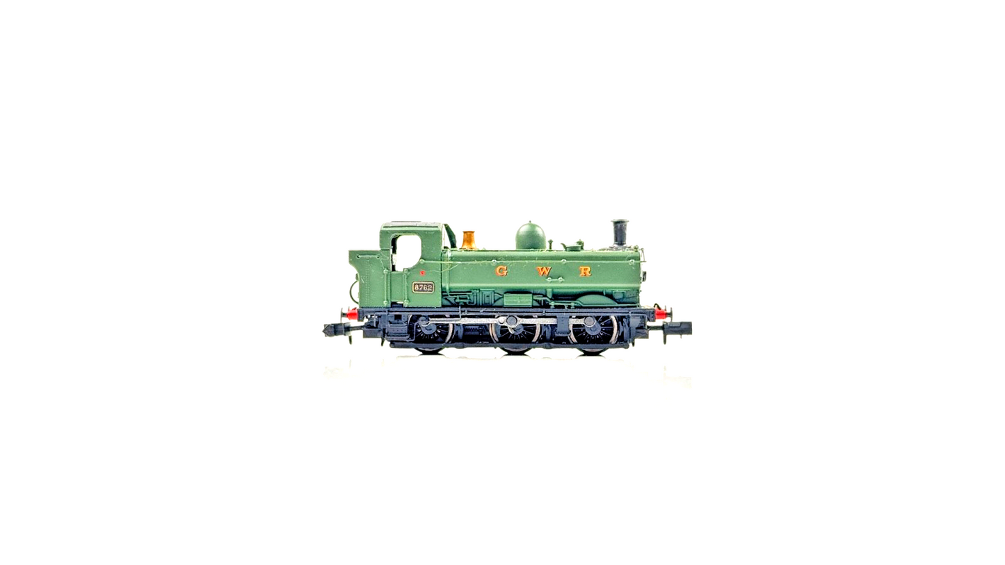 DAPOL N GAUGE - 2S-007-003 - GWR GREEN 0-6-0 PANNIER TANK LOCOMOTIVE 8762 BOXED