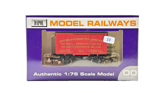 DAPOL 00 GAUGE - UNITED KINGDOM TEA COMPANY VENT VAN NO.1 (LIMITED EDITION)