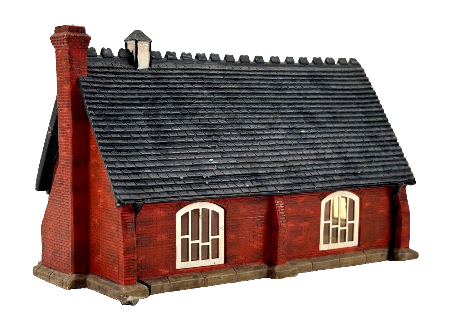 HORNBY 00 GAUGE SKALEDALE - R8503 - ST MICHAELS SCHOOL - UNBOXED