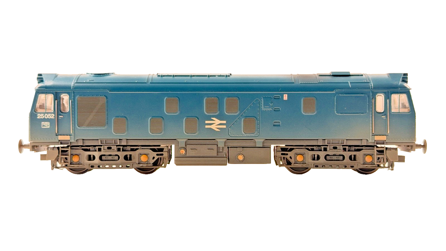 BACHMANN OO GAUGE - 32-327 - CLASS 25/1 BO-BO DIESEL 25052 BR BLUE WEATHERED