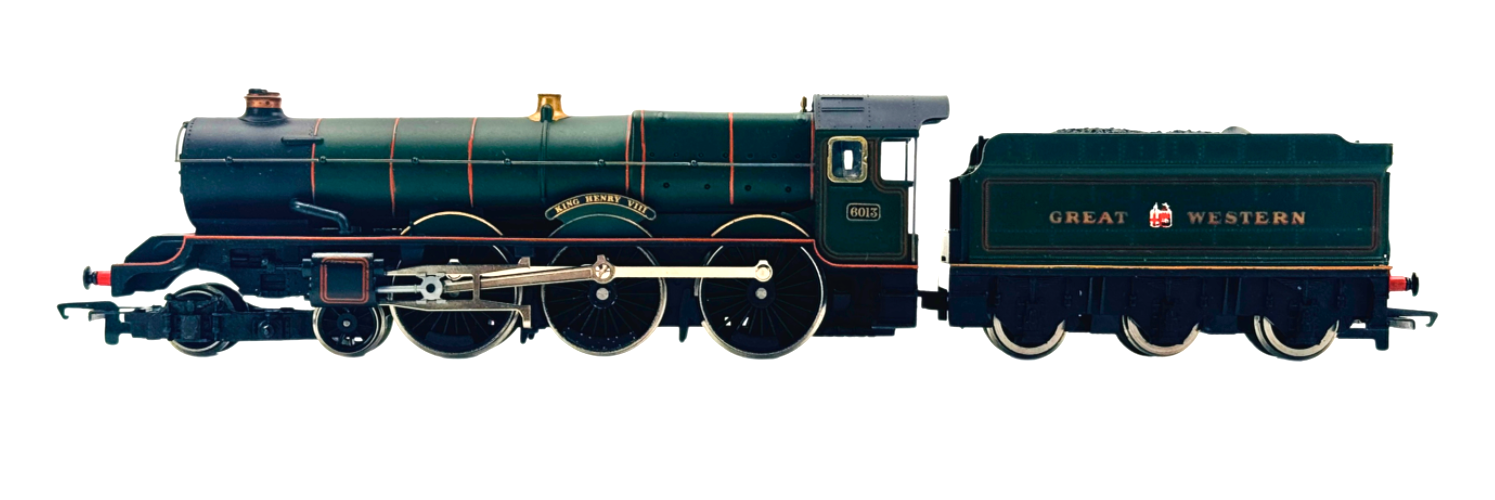 HORNBY 00 GAUGE - GWR GREEN 4-6-0 'KING HENRY VIII' LOCOMOTIVE 6013 PART BOXED