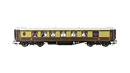 HORNBY OO GAUGE - RAKE OF 3 PULLMAN PASSENGER COACHES UNBOXED (WITH LIGHTS)