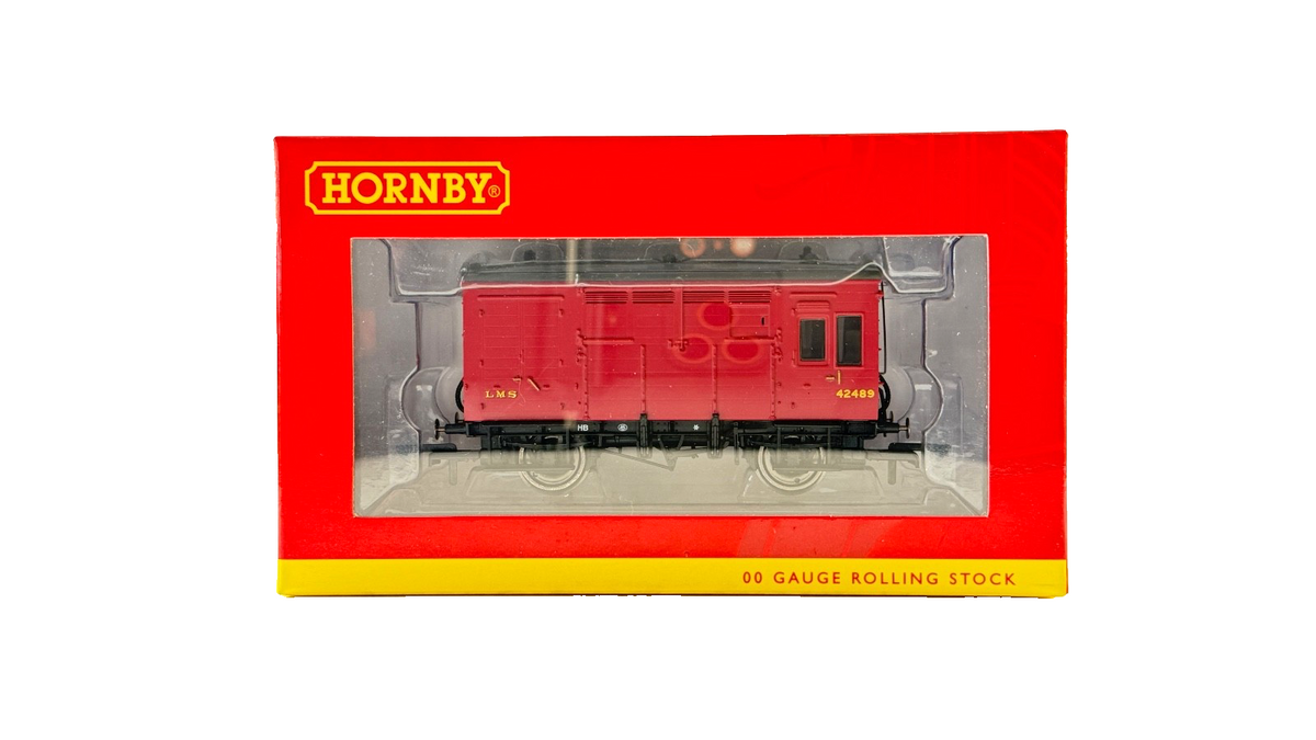 HORNBY OO GAUGE - R6727 - LMS CRIMSON HORSE BOX WAGON 42489 BOXED