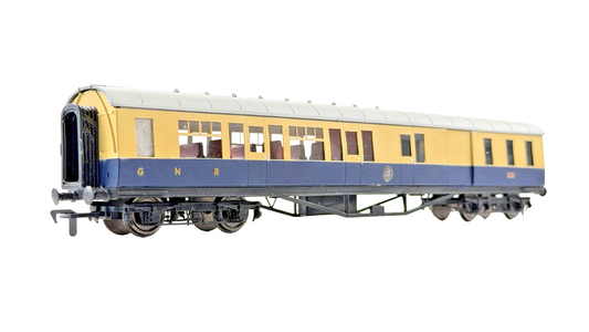 SILVER FOX MODELS OO GAUGE - GNRI NORTHERN IRISH RAIL CREAM/BLUE L14 COACH 175