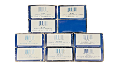 BACHMANN OO GAUGE - RAKE OF 5 INTERMODAL BOGIE TWIN WAGONS WITH CONTAINERS BOXED