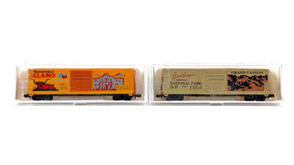 LIFE LIKE N GAUGE - RAKE OF 4 ASSORTED 50' BOX CAR NATIONAL PARK WAGONS BOXED