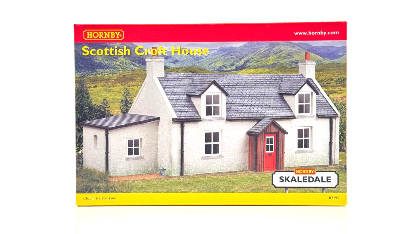 HORNBY 00 GAUGE SKALEDALE - R7295 - SCOTTISH CROFT HOUSE - BOXED