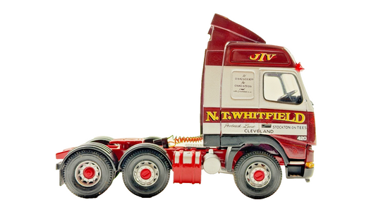 CORGI 1/50 SCALE N.T WHITFIELD CLEVELAND VOLVO FH12 6X2 TRACTOR UNIT UNBOXED