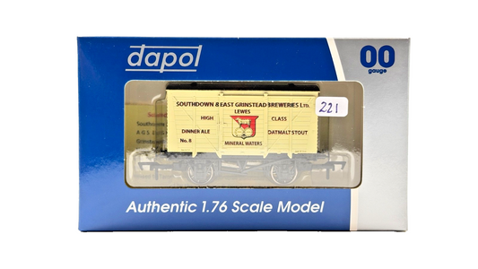 DAPOL 00 GAUGE - SOUTHDOWN & EAST GRINSTEAD BREWERIES LEWES 8 (LIMITED EDITION)