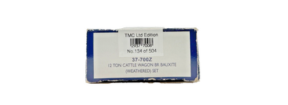 BACHMANN OO GAUGE - 37-700Z - 12 TON CATTLE WAGON BR BAUXITE (WEATHERED) SET