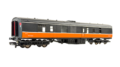 SILVER FOX MODELS OO GAUGE - IRISH RAIL BLACK OVER ORANGE GSV EX BSK COACH 3177